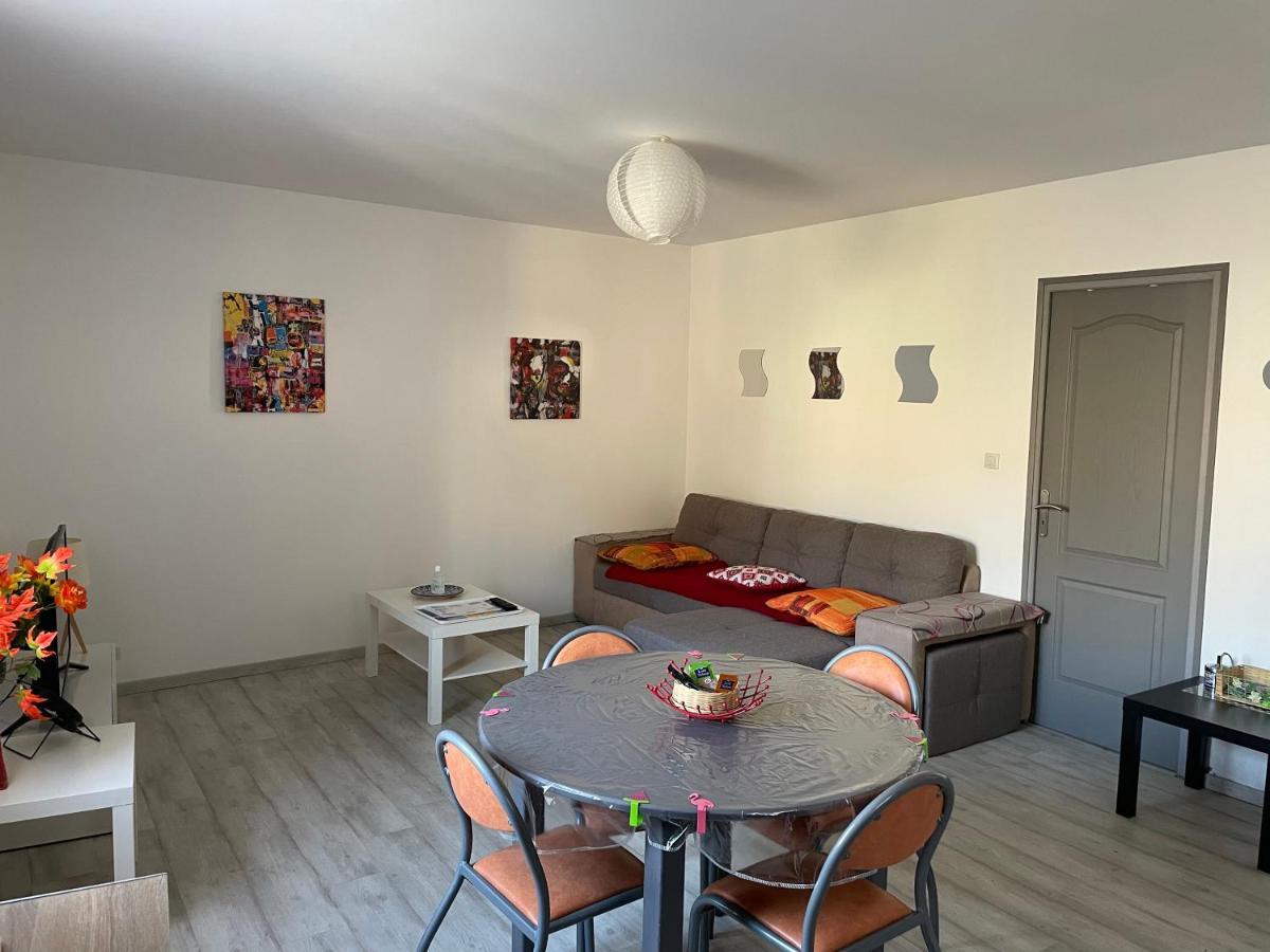 Apartamento La Desirade Catllar Exterior foto
